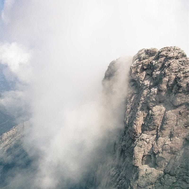 Herman Miller Eames Lounge Chair photo 5